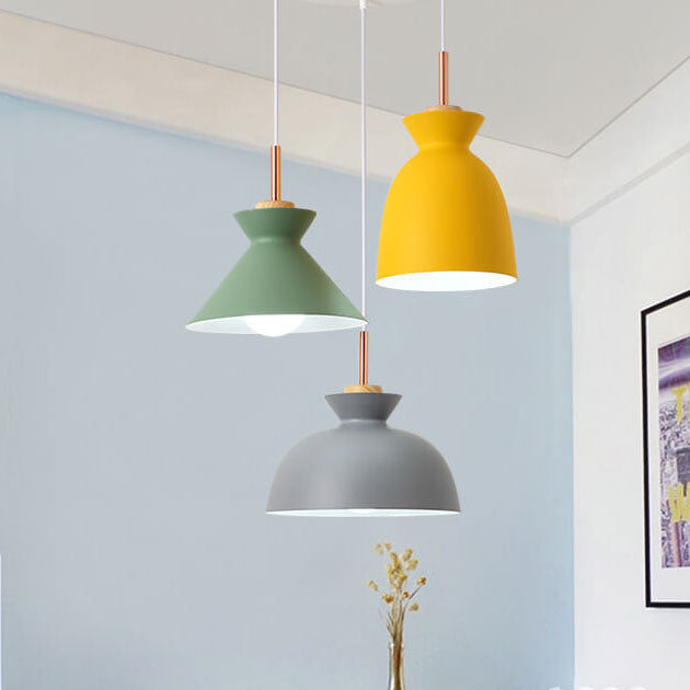 Lumière Suspendue Culinaire Élégante