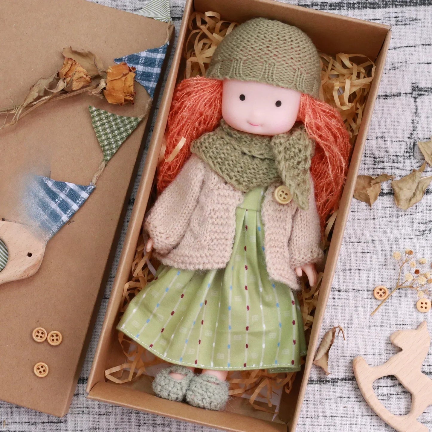 Poupée Câlin En Bois avec Accessoires de Jeu