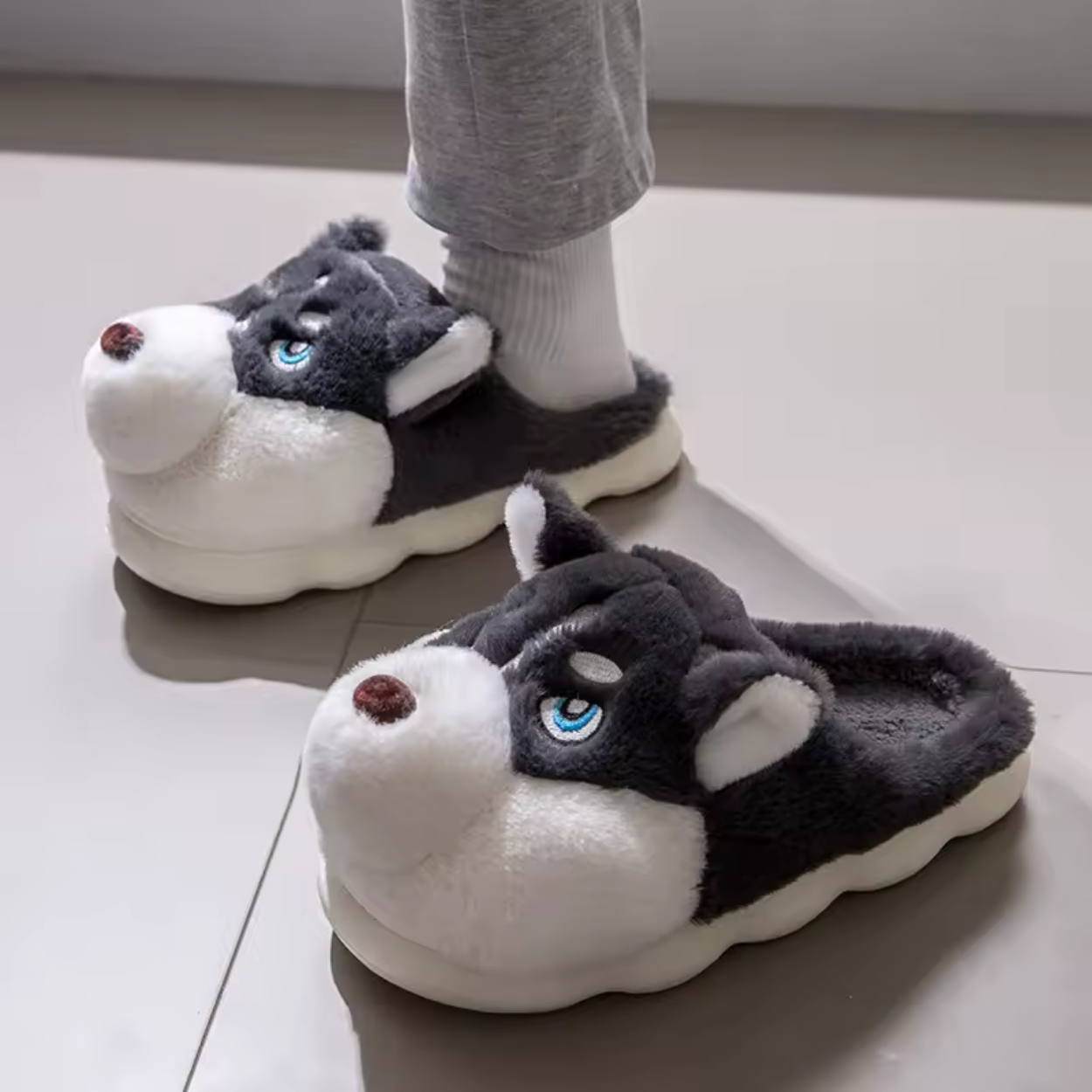 Pantoufles Peluche Chien Douces et Confortables