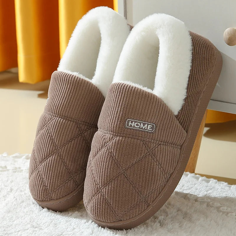 Pantoufles Douillettes en Peluche Confort pour Homme et Femme